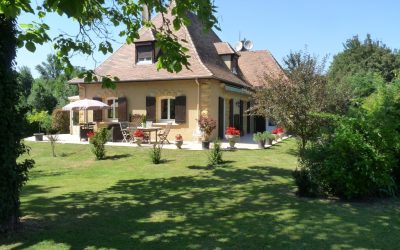 Sale Maison de caractÃ¨re Gensac 290000.00
